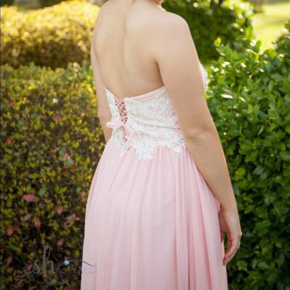 Dresses & Skirts - Pink prom dress